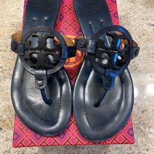 Beautiful Tory Burch Navy Miller Sandal Size 9
